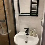 Oda ve Kahvaltı Dziubas Z Jacuzzi & Sauna 3*