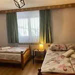 Dziubas Z Jacuzzi & Sauna Oda ve Kahvaltı 3*