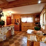 Dziubas Z Jacuzzi & Sauna 3*