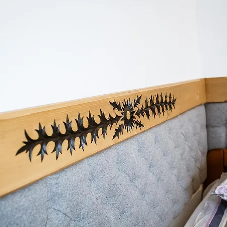 Dziubas Z Jacuzzi & Sauna Bed & Breakfast 3*