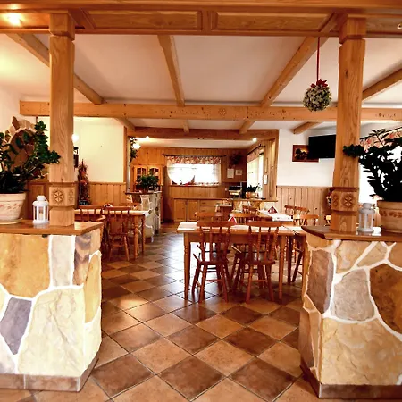 Dziubas Z Jacuzzi & Sauna Bed & Breakfast
