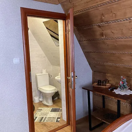 Dziubas Z Jacuzzi & Sauna Bed & Breakfast